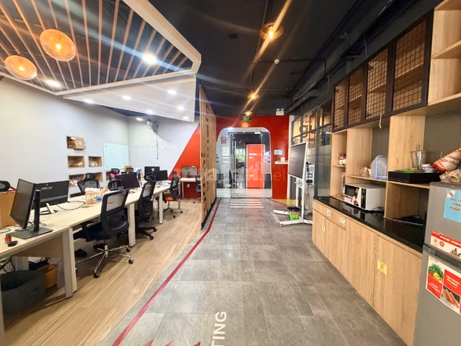 Chính chủ cho thuê văn phòng Nam kì khởi nghĩa Q.3 - 100m2 - 190m2