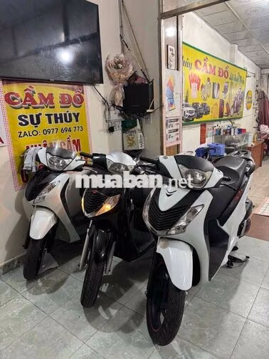 Honda SH 150 Ý Đen