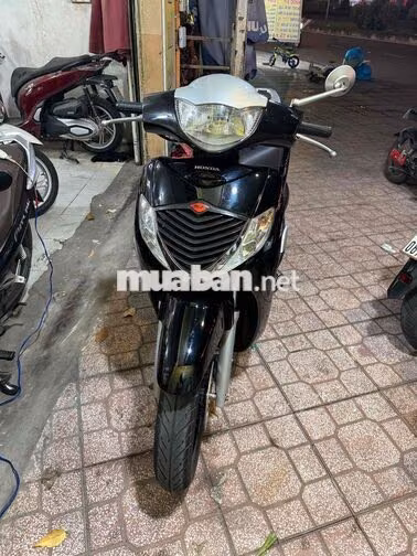Honda SH 150 Ý Đen