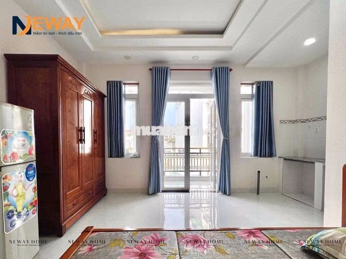 PHÒNG STUIO BAN CÔNG GIÁ RẺ - CÓ THANG MÁY - SẠCH SẼ, SẴN MÁY LẠNH