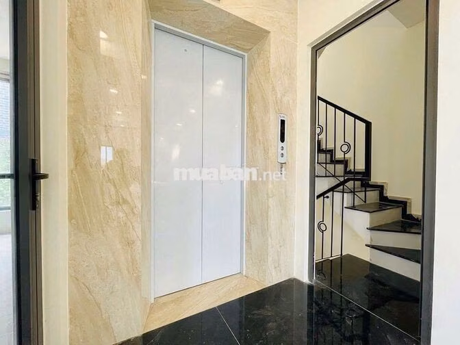 CHO THUÊ CĂN GÓC 2 MẶT TIỀN ĐƯỜNG HÒA HƯNG – QUẬN 10