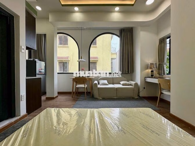 Studio ban công 40m² – Full NT, gần CV Hoàng Văn Thụ, tiện Q1, Q3