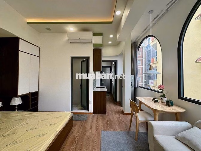 Studio ban công 40m² – Full NT, gần CV Hoàng Văn Thụ, tiện Q1, Q3