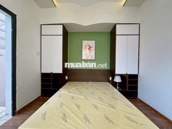 Studio ban công 40m² – Full NT, gần CV Hoàng Văn Thụ, tiện Q1, Q3