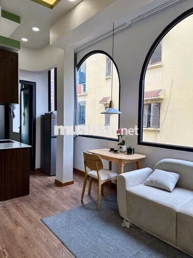 Studio ban công 40m² – Full NT, gần CV Hoàng Văn Thụ, tiện Q1, Q3