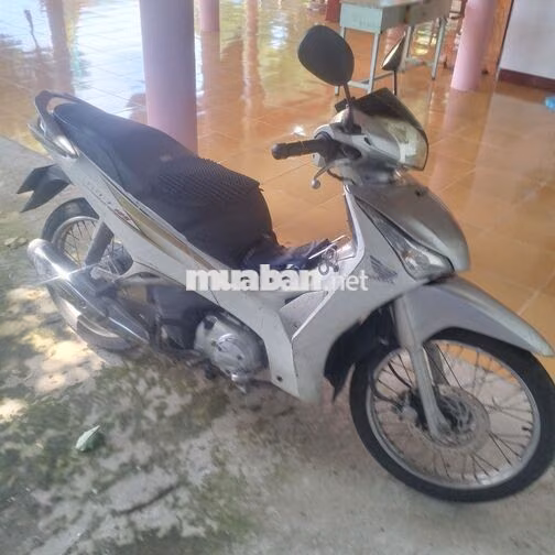 Honda Future 2017 Trắng Bạc Đen