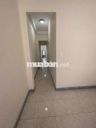 Cho thuê nguyên Lầu 1 Mới -  DT sàn 110m2 - Lối đi riêng, hẻm xe tải