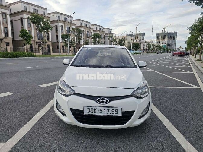 Hyundai i20 1.4AT 2013 Trắng Tự động 8 vạn