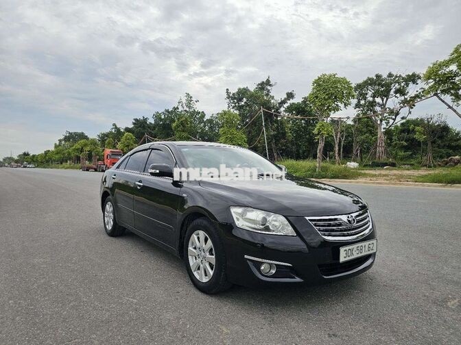 Toyota Camry 2.4G 2007 Đen Da 5 chỗ