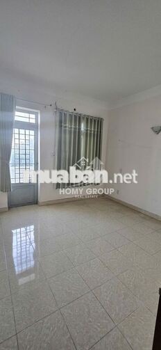 NHÀ PHỐ ĐỒNG BỘ - NGAY PHẠM VĂN ĐỒNG - 4PN 3WC - OTO ĐẬU TRƯỚC NHÀ