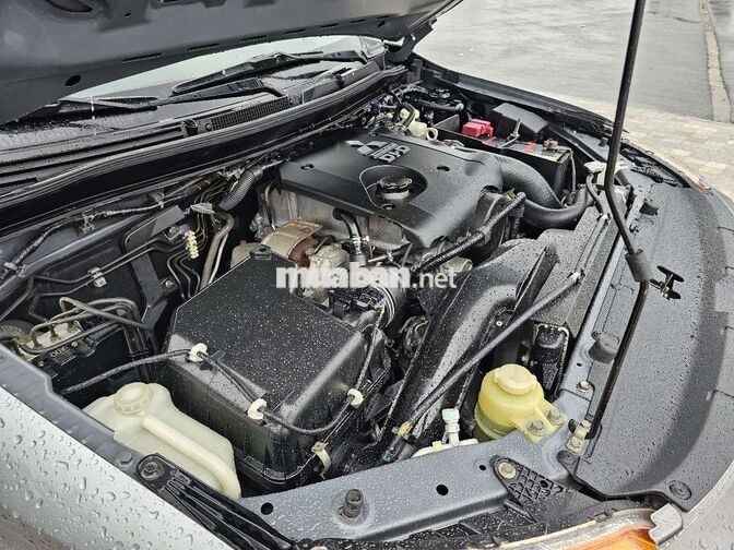 Mitsubishi Triton 2019 Số tự động Xám