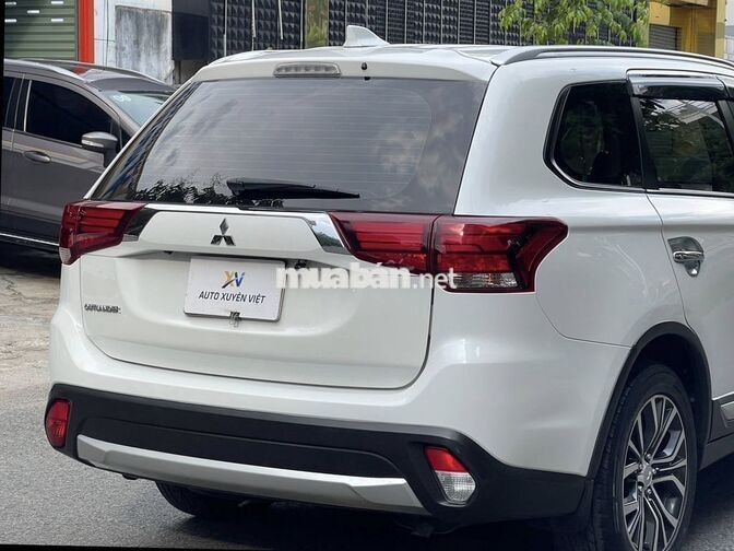 Mitsubishi Outlander 2.0 CVT 2019 Trắng Tự động
