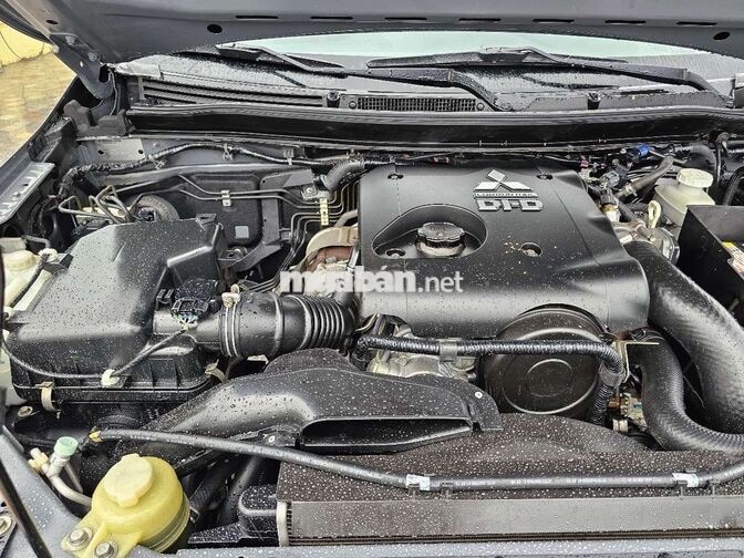 Mitsubishi Triton 2019 Số tự động Xám