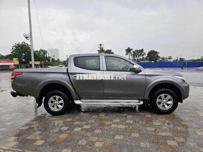 Mitsubishi Triton 2019 Số tự động Xám