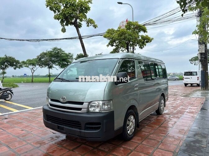 Toyota Hiace tải van 2009