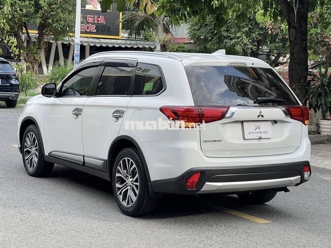 Mitsubishi Outlander 2.0 CVT 2019 Trắng Tự động