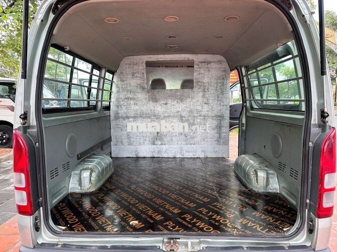 Toyota Hiace tải van 2009