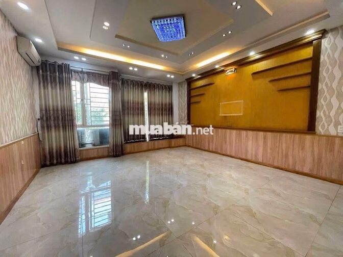 Nhà 1 Trệt 3 Lầu 5PN 5x20m Mặt Tiền Đường 20m KDC Nam Long Phú Thuận