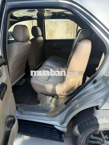 Toyota Fortuner 2016 Dầu Bạc 182952 km