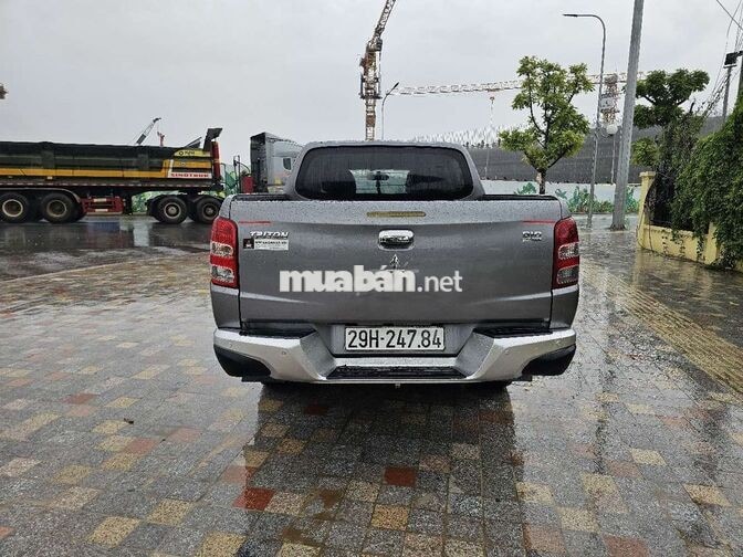Mitsubishi Triton 2019 Số tự động Xám