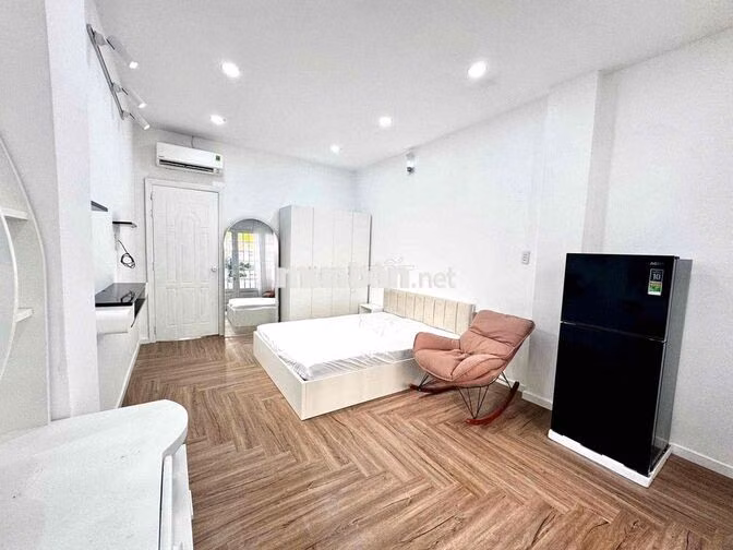 CHO THUÊ CĂN HỘ STUDIO-BAN CÔNG-ĐẠI HỌC BÁCH KHOA-UEH-SƯ VẠN HẠNH