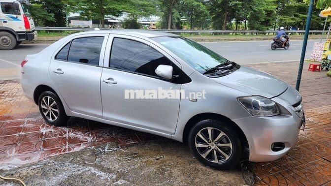 Toyota Vios 2009 Bạc