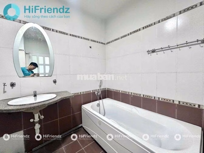 CHO THUÊ CĂN HỘ 40m2 NGAY PARCMALL FULL NỘI THẤT