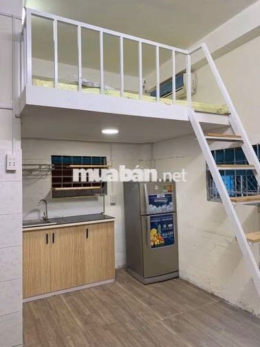 Duplex ngay Ngã tư Hàng Xanh trung tâm Bình Thạnh