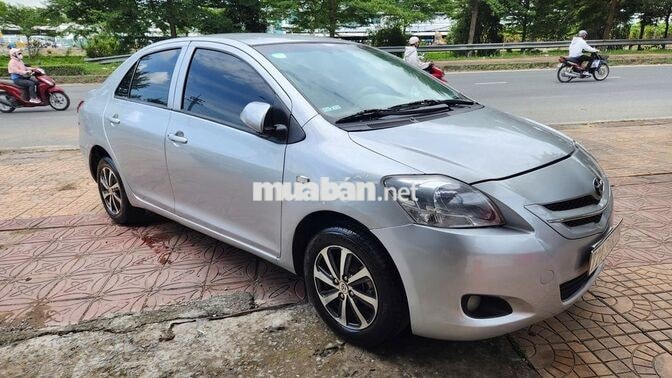 Toyota Vios 2009 Bạc