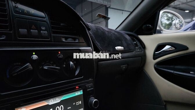 Daewoo Nubira IIS 2000 Trắng