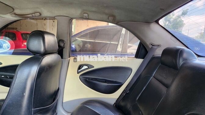 Daewoo Nubira IIS 2000 Trắng
