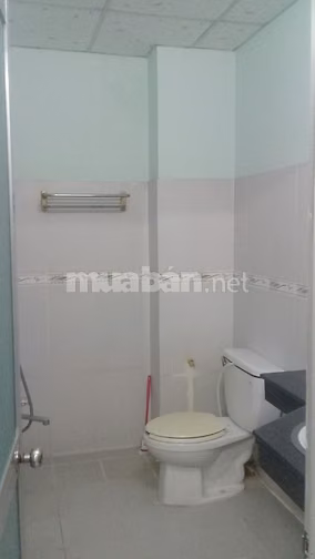 Phòng cạnh Ngã Tư Trung Chánh - Hóc Môn