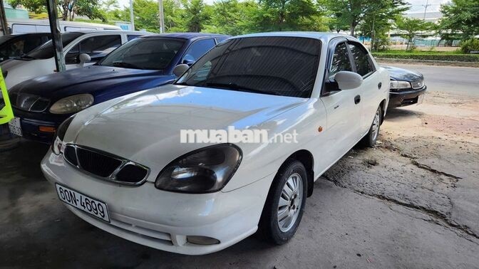 Daewoo Nubira IIS 2000 Trắng