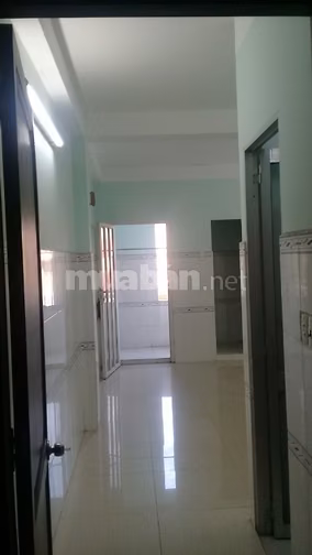 Phòng cạnh Ngã Tư Trung Chánh - Hóc Môn