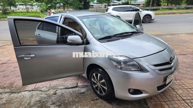 Toyota Vios 2009 Bạc