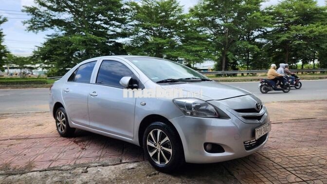 Toyota Vios 2009 Bạc