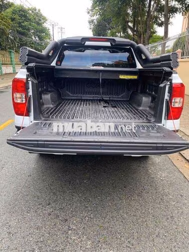 Ford Ranger XLS 4x2 2024 Tự động Trắng