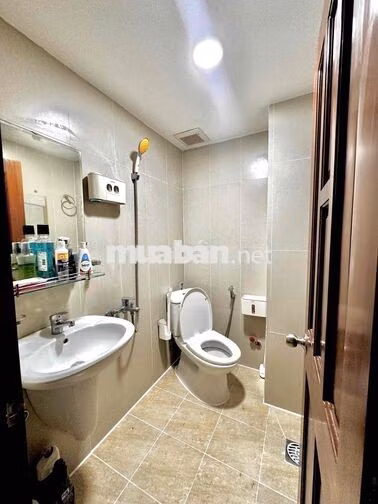 Căn hộ 2 phòng ngủ 1wc vip 46 nguyễn cửu vân Quận Bình Thạnh