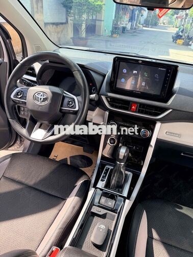 Toyota Veloz Cross 1.5 Tự động 7 chỗ sx 2024