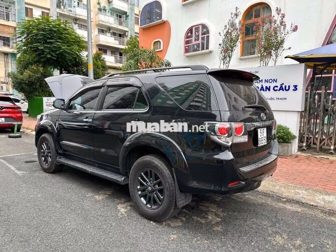 Toyota Fortuner 2.7V 2016 Số tự động Đen