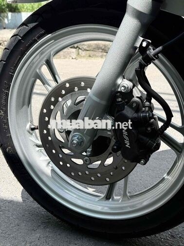 Honda SH 125cc 2025 Trắng đen 2.500km 792.65