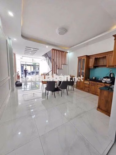 💥 đẹp rẻ nhất khu có 10t thôi ạ đầy đủ nội thất. trong khudc cực vip