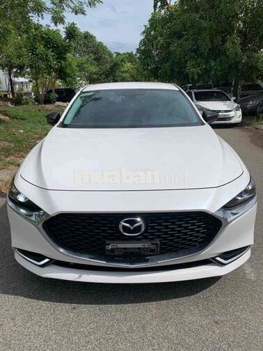 Mazda Mazda 3 Luxury 2025 Trắng 38006 km