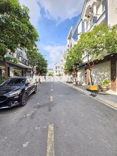 💥 đẹp rẻ nhất khu có 10t thôi ạ đầy đủ nội thất. trong khudc cực vip