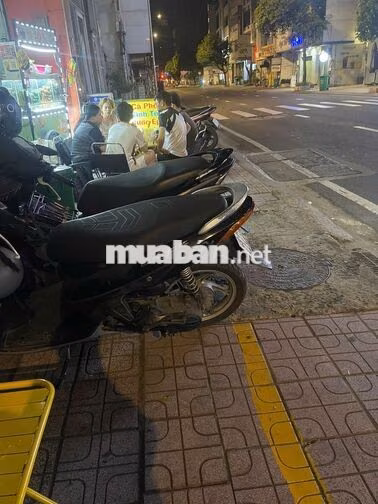 Cho thuê Ki-ốt giá rẻ - Mặt tiền đường Hồ Văn Huê - Phú Nhuận