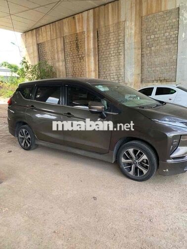 Mitsubishi Xpander 7 chỗ Số tự động Nâu