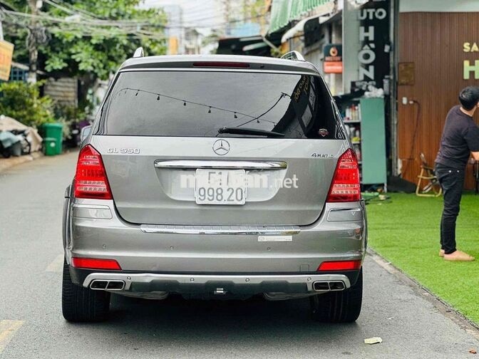 Mercedes GL550 4MATIC 2010 Xám Tự động 7 cấp