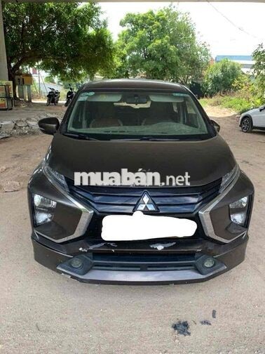 Mitsubishi Xpander 7 chỗ Số tự động Nâu