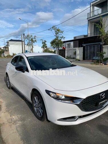 Mazda Mazda 3 Luxury 2025 Trắng 38006 km