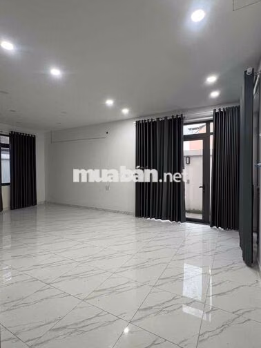 Cho thuê biệt thự sân vườn KDC Cotec Phú Xuân giá 18tr/tháng